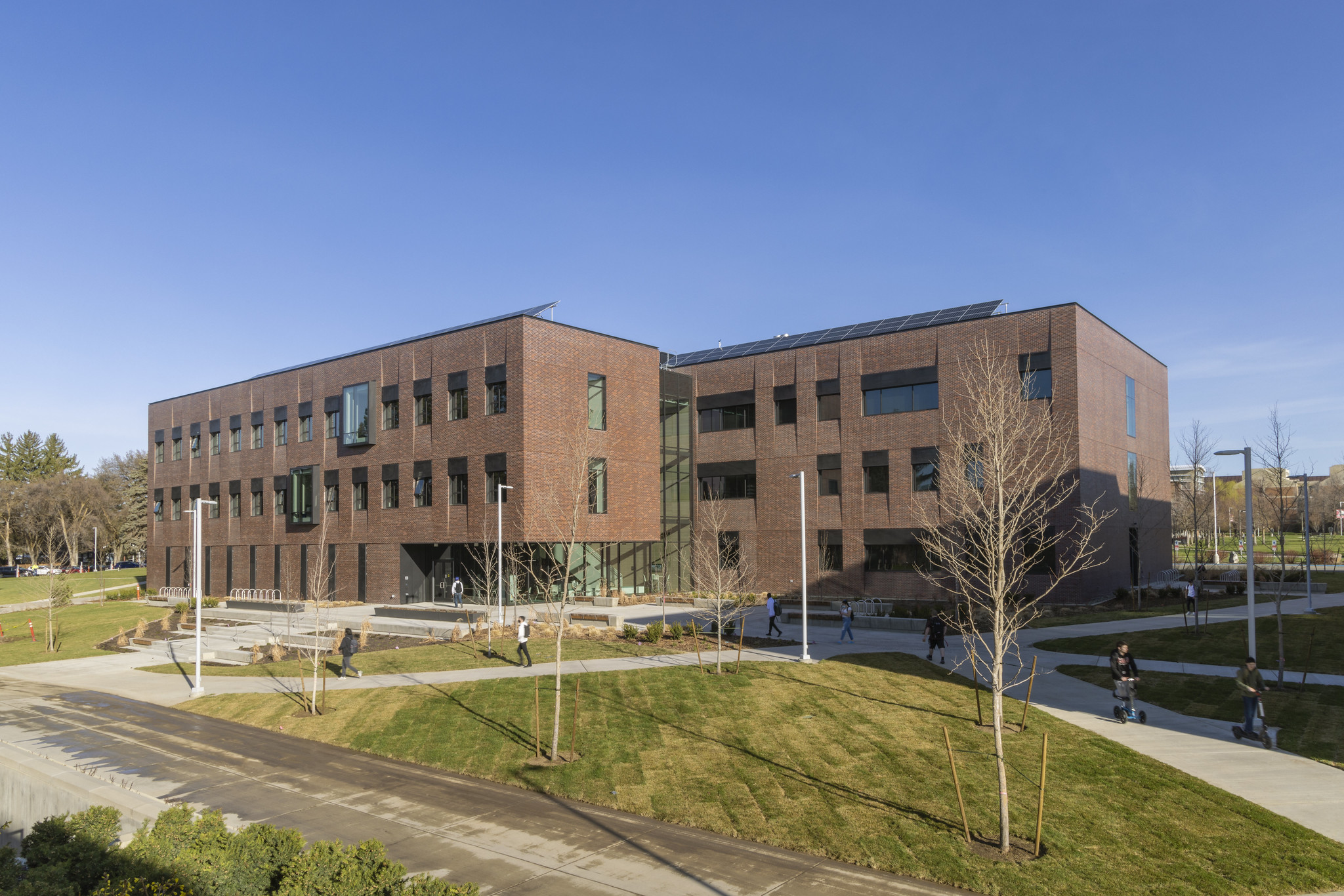 Central Washington University will receive ~$12 million in Climate Commitment Act (CCA) funding to decarbonize heating and cooling on campus buildings, including the Health Sciences building pictured here. This funding will disappear if the CCA is repealed