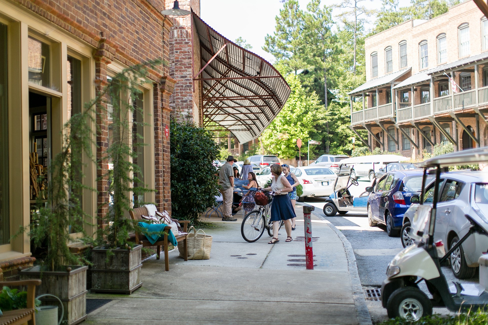 Walkable main streets have sprung up in Chattahoochee Hills thanks to no parking mandates. Photo by Serenbe.